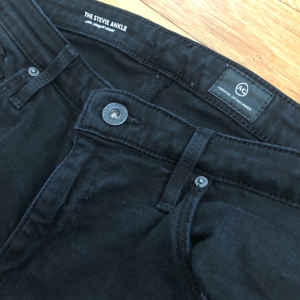 SOLD AG The Stevie Ankle Uneven Hem size 29R